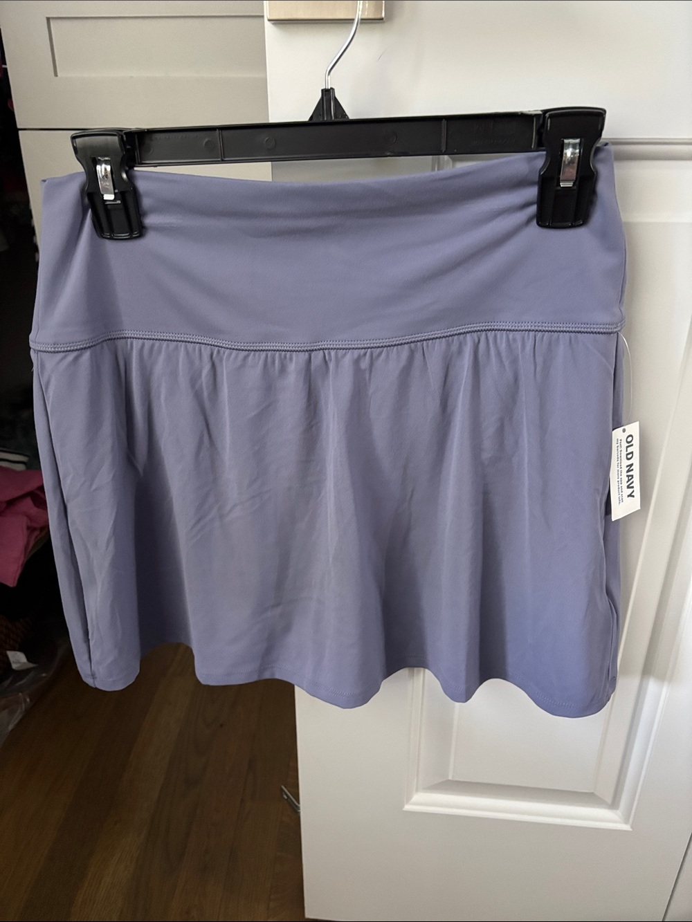 NWT Old Navy Studiosmooth skirt in Medium